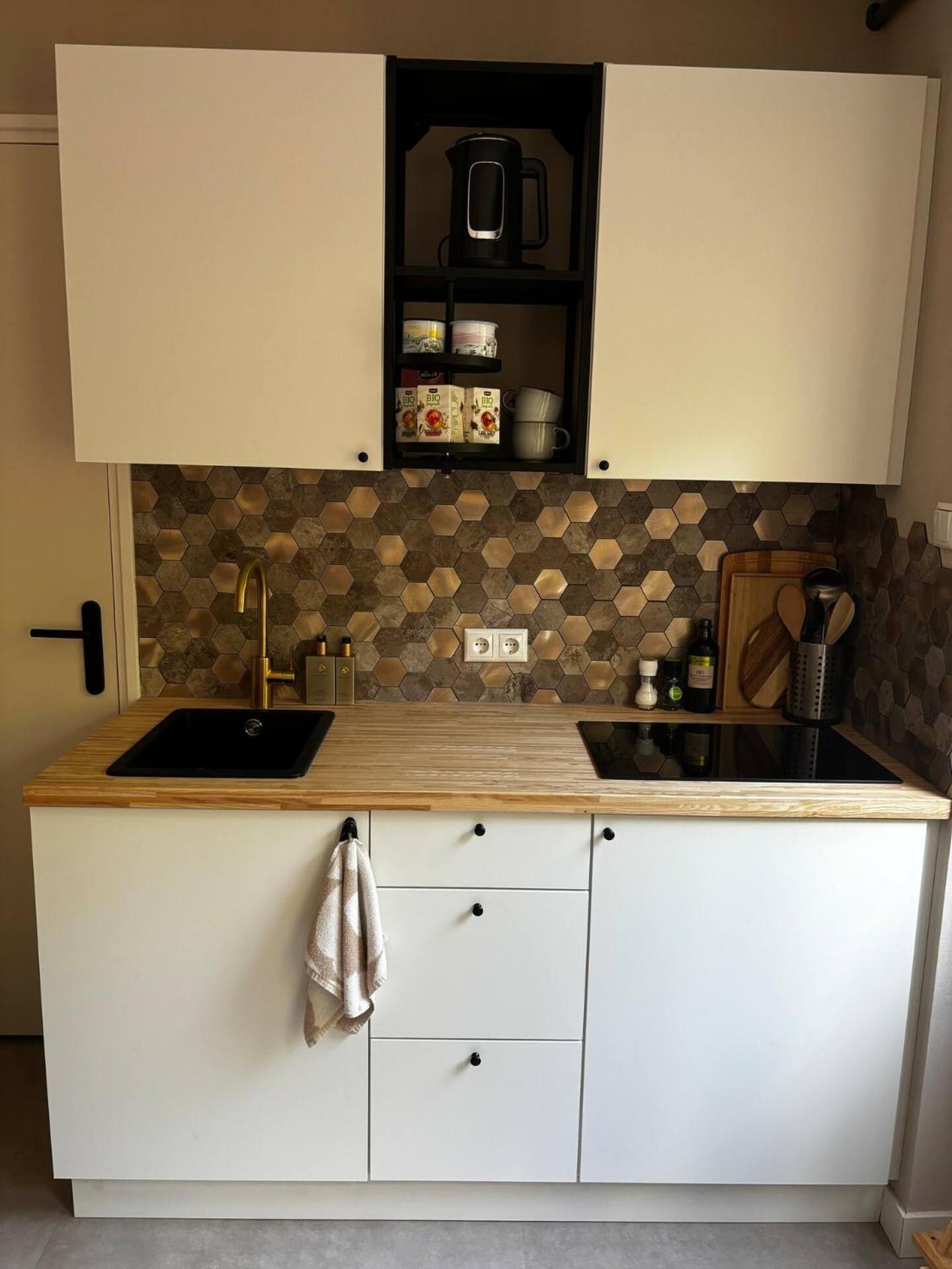 Bed&Breakfast Heerenveen Centrum met Privé Sauna en Jacuzzi Esterno foto